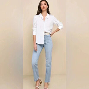 NEW with tags (NWT) Lulu’s Sophisticated Flair Ivory Crochet Lace Button-Up Top
